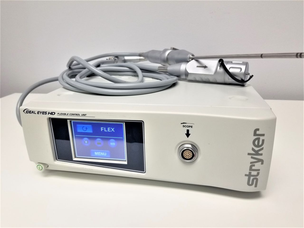 STRYKER Ideal Eyes with 502-110-010 5mm Articulating Scope Camera System O/R Camera